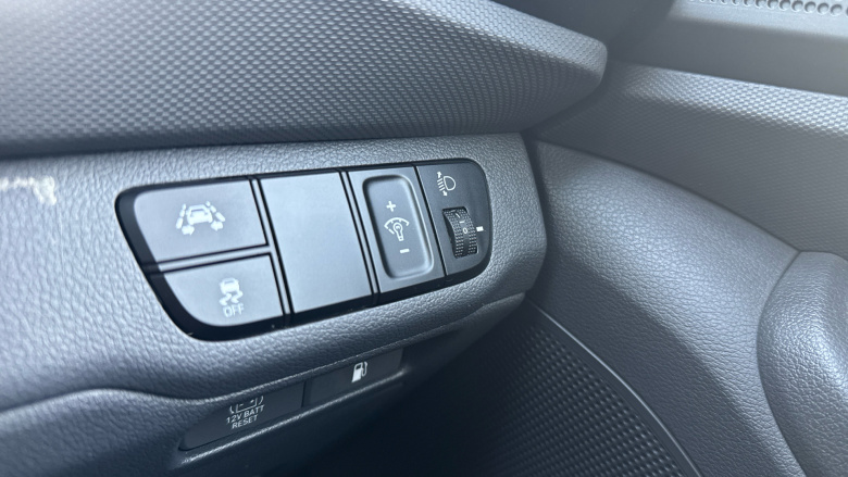 Hyundai IONIQ 1.6 GDi Hybrid Premium 5dr DCT Hybrid Hatchback